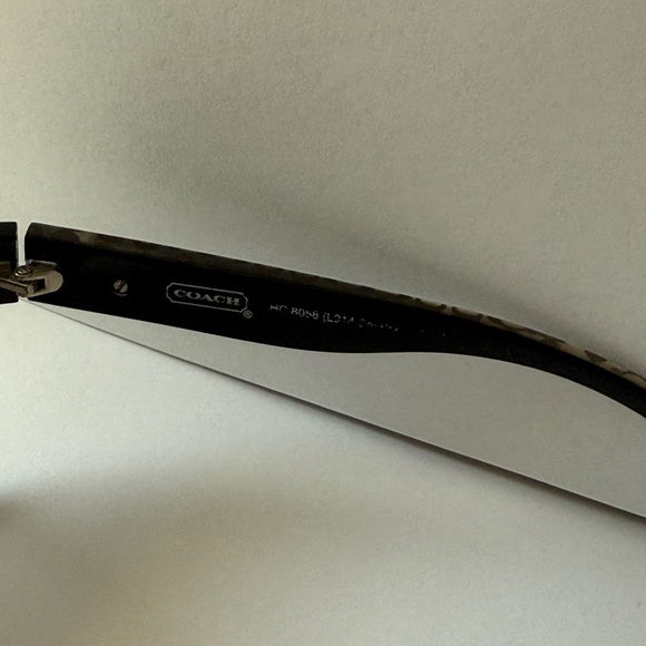 Coach Black and Silver Women's Sunglasses HC8058 - Picture 7 of 7
